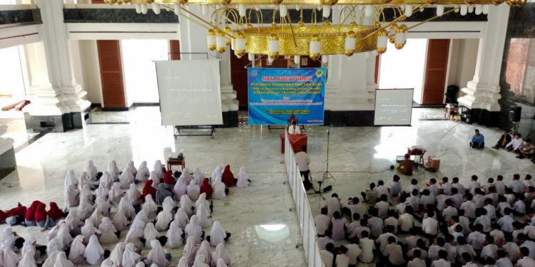 Cegah Perundungan, 500-an Santri Terima Penyuluhan Hukum Kerja Sama LDII dan Kejati Jawa Tengah