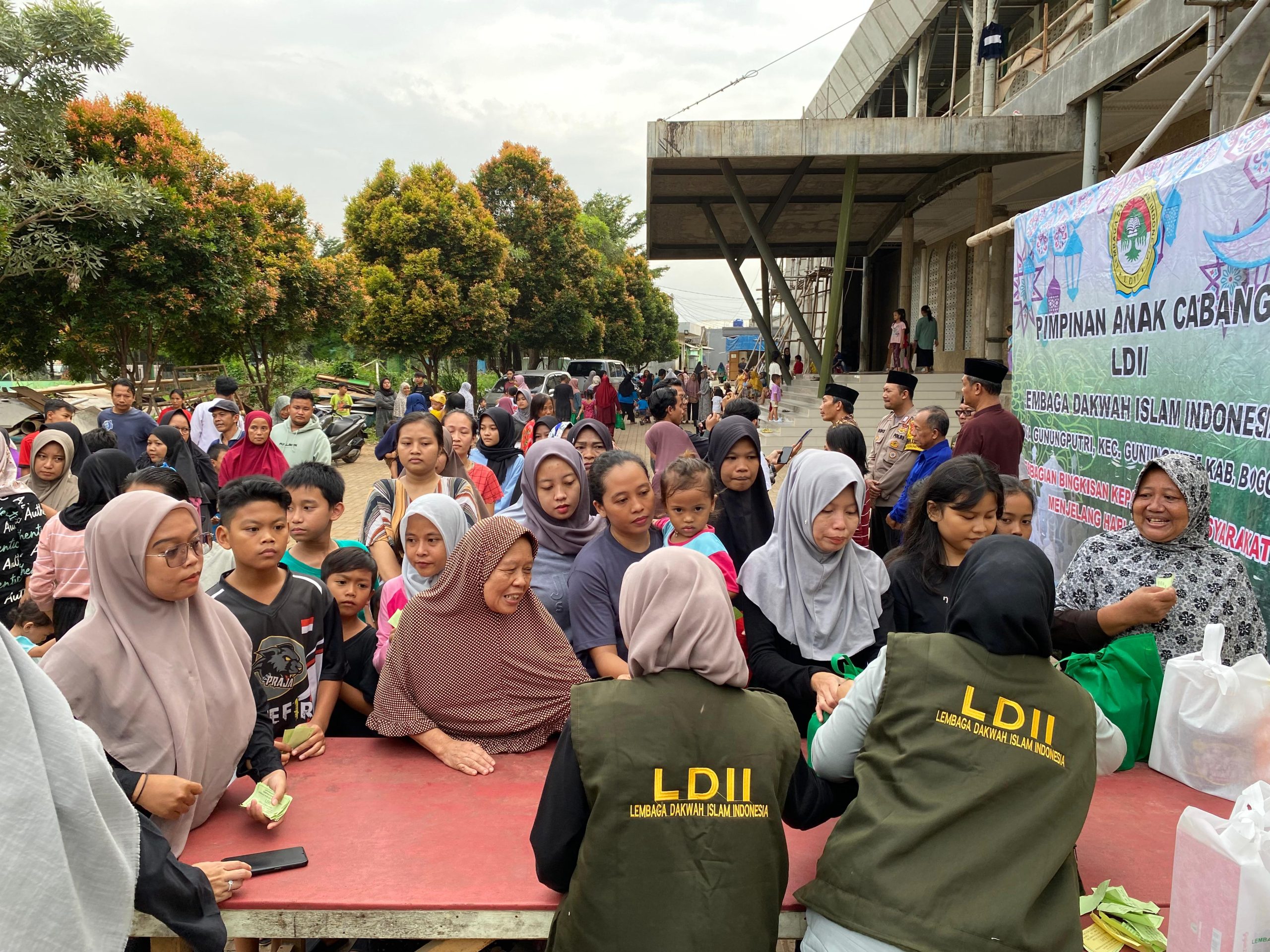 Rajut Tali Silaturahim, LDII Bogor Bagikan Ribuan Paket Takjil